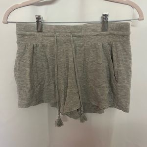 Grey sweatshorts!